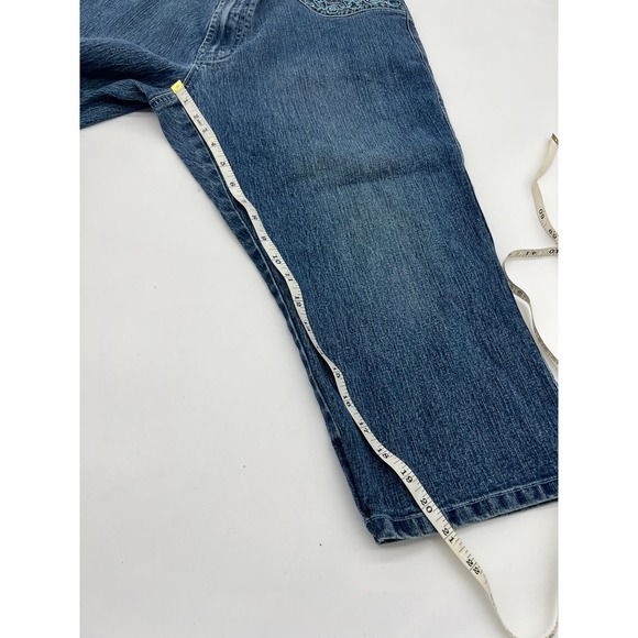 Cosmopolitan Denim Capri Embroidered beaded Jeans - Picture 3 of 9